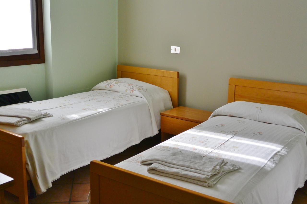 Albergo Escondido Soresina Eksteriør bilde